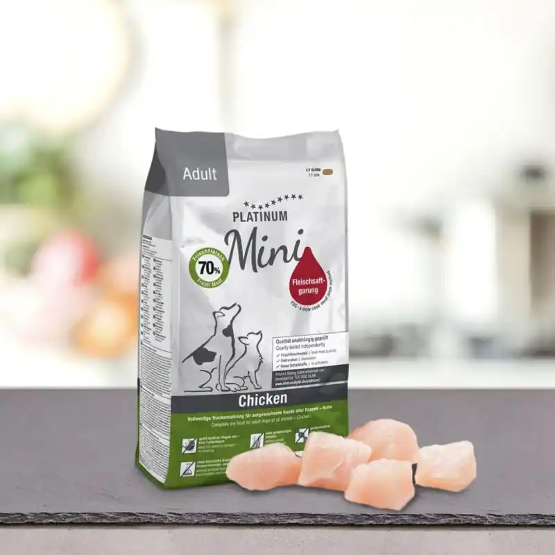 Platinum MINI Adult Chicken 900g Autentický