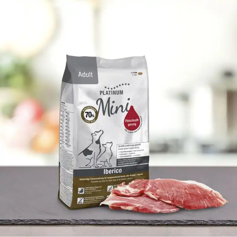Platinum MINI Adult Iberico 900g Oblíbený