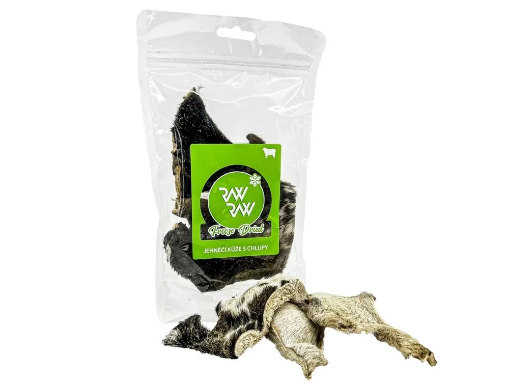RAW RAW Freeze Dried Jehněčí kůže s chlupy 40g Finální Výprodej