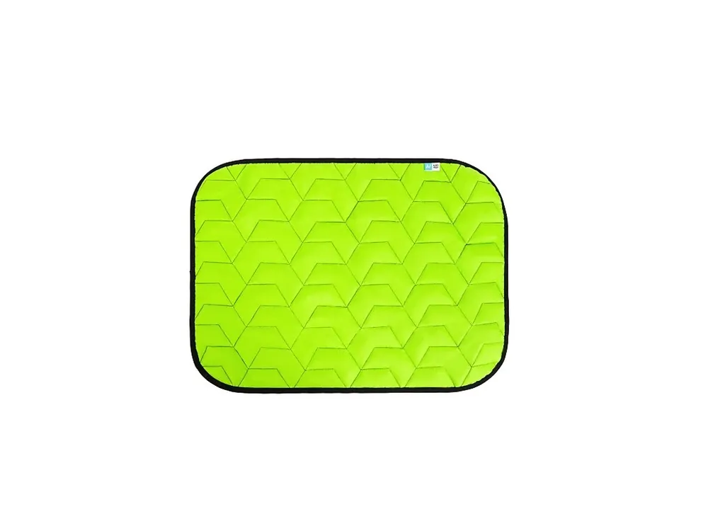 Objednat Nyní AiryVest cestovní podložka oboustranná zelená/černá M 80 x 55cm