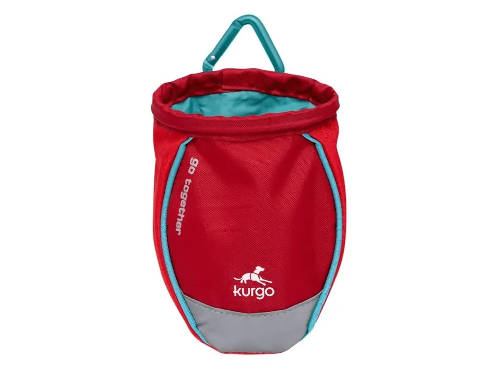 Kurgo® Go Stuff It Taštička na odměny červená Hit Sezóny