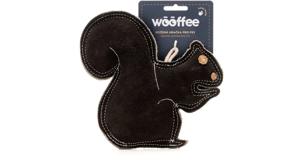 Wooffee kožená hračka Černá veverka Poslední Šance
